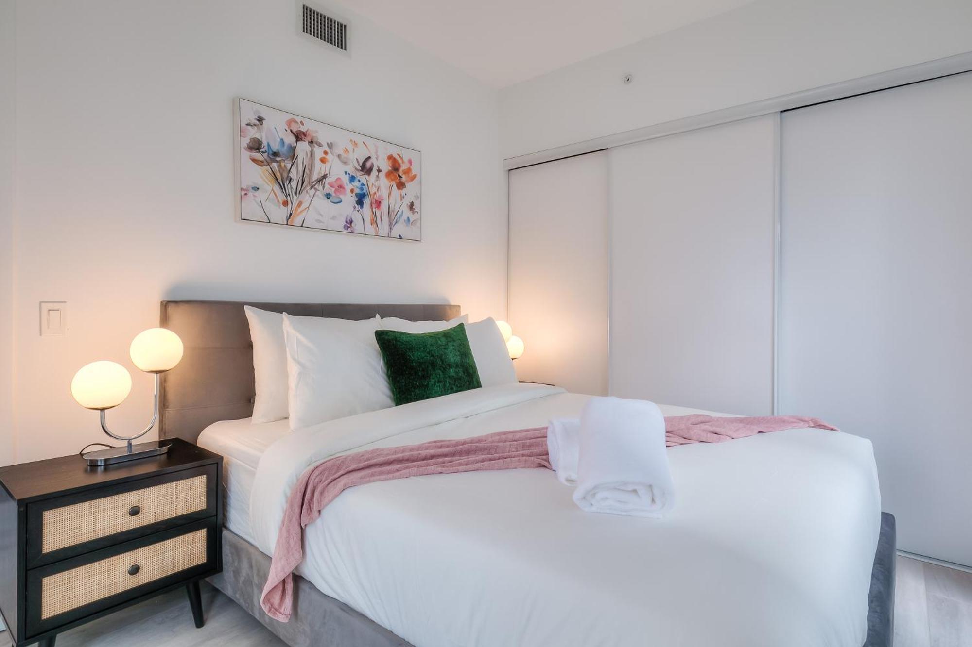 Panorama Suites Downtown 多伦多 外观 照片